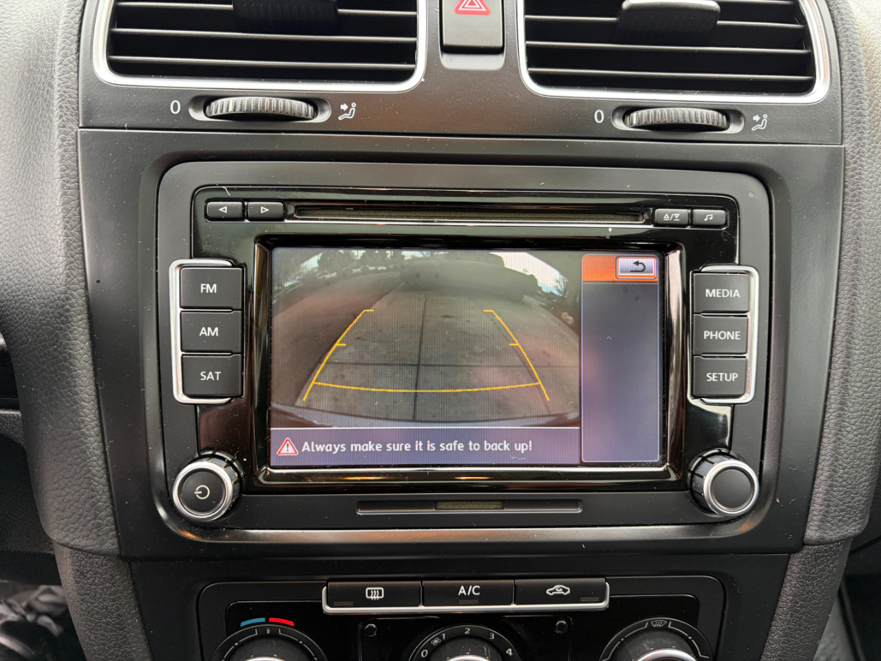 Volkswagen Jetta SportWagen 4dr DSG TDI 2014