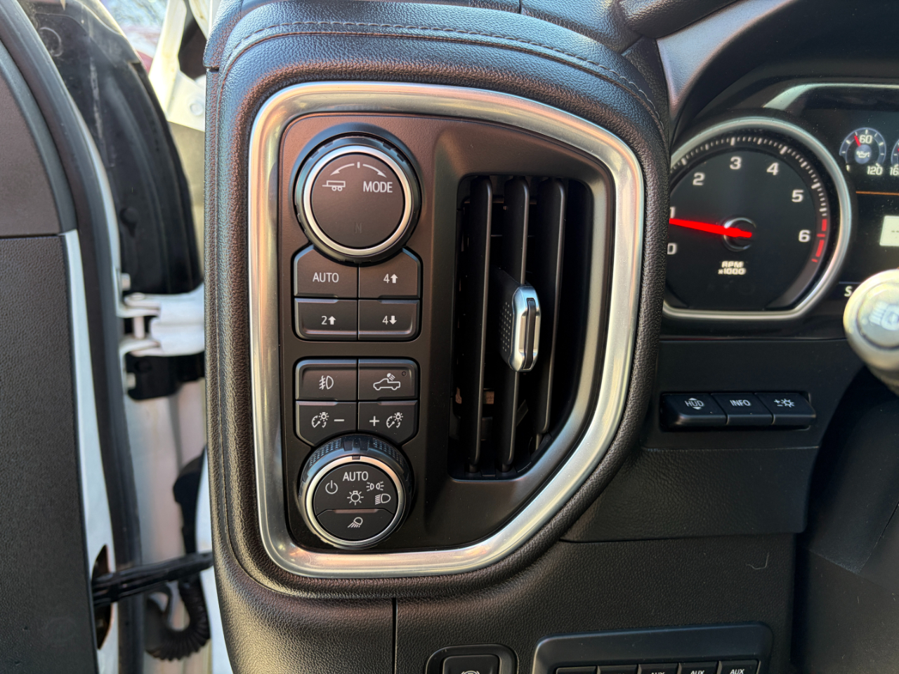 Chevrolet Silverado 2500HD 4WD Crew Cab 159" LTZ 2021