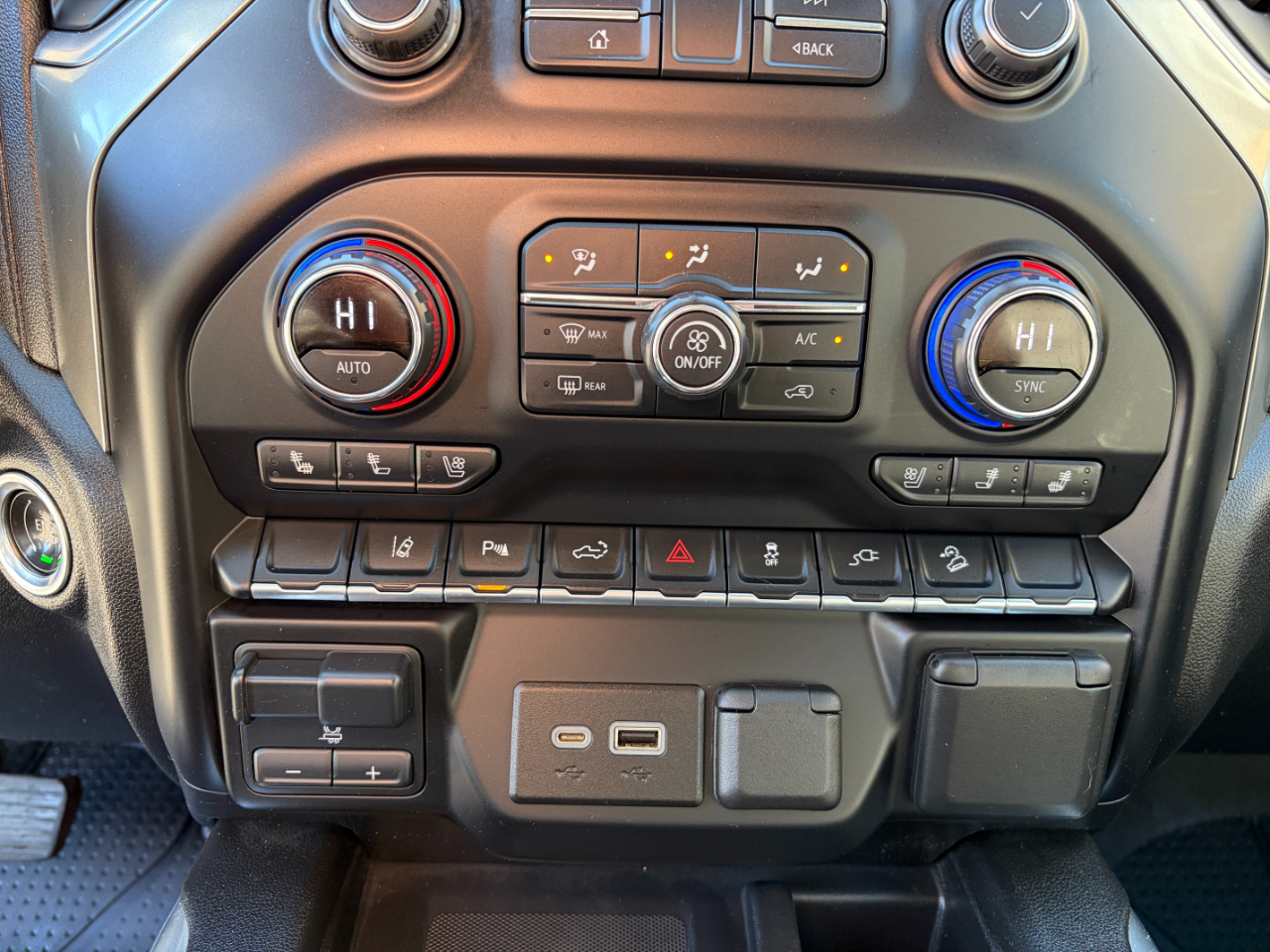 Chevrolet Silverado 2500HD 4WD Crew Cab 159" LTZ 2021