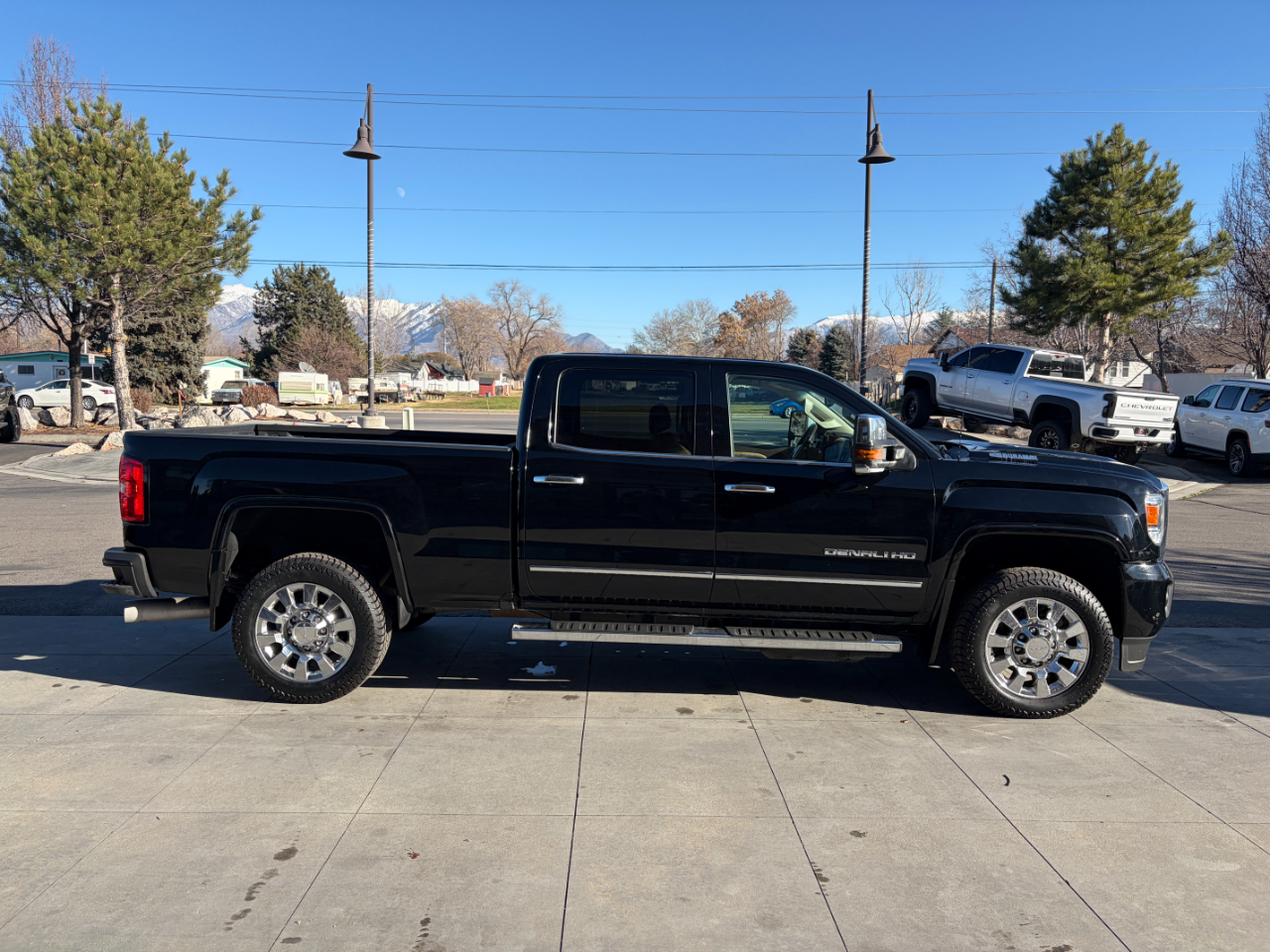 GMC Sierra 2500HD 4WD Crew Cab 153.7" Denali 2018