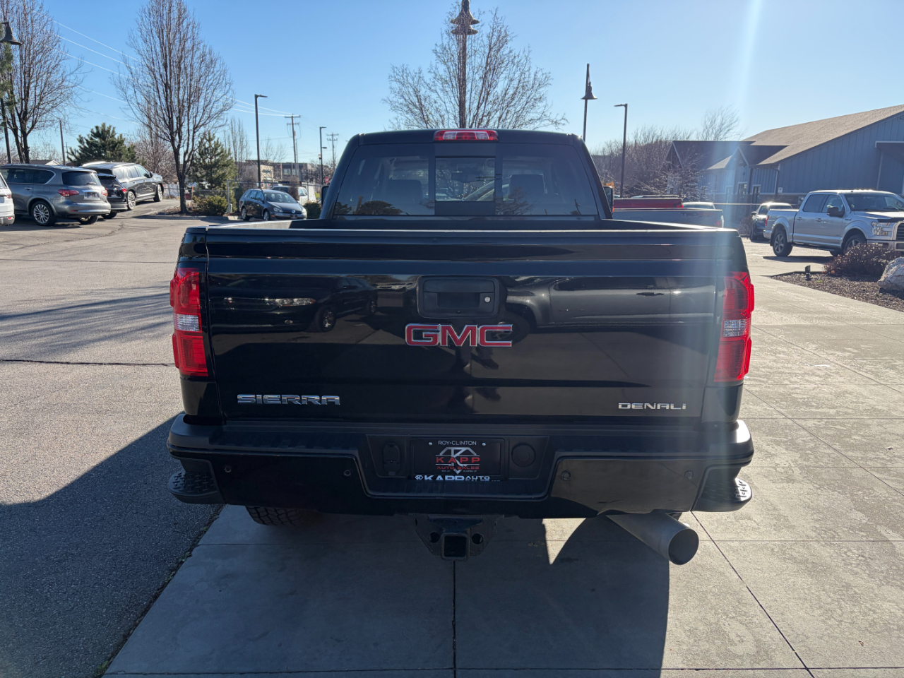 GMC Sierra 2500HD 4WD Crew Cab 153.7" Denali 2018