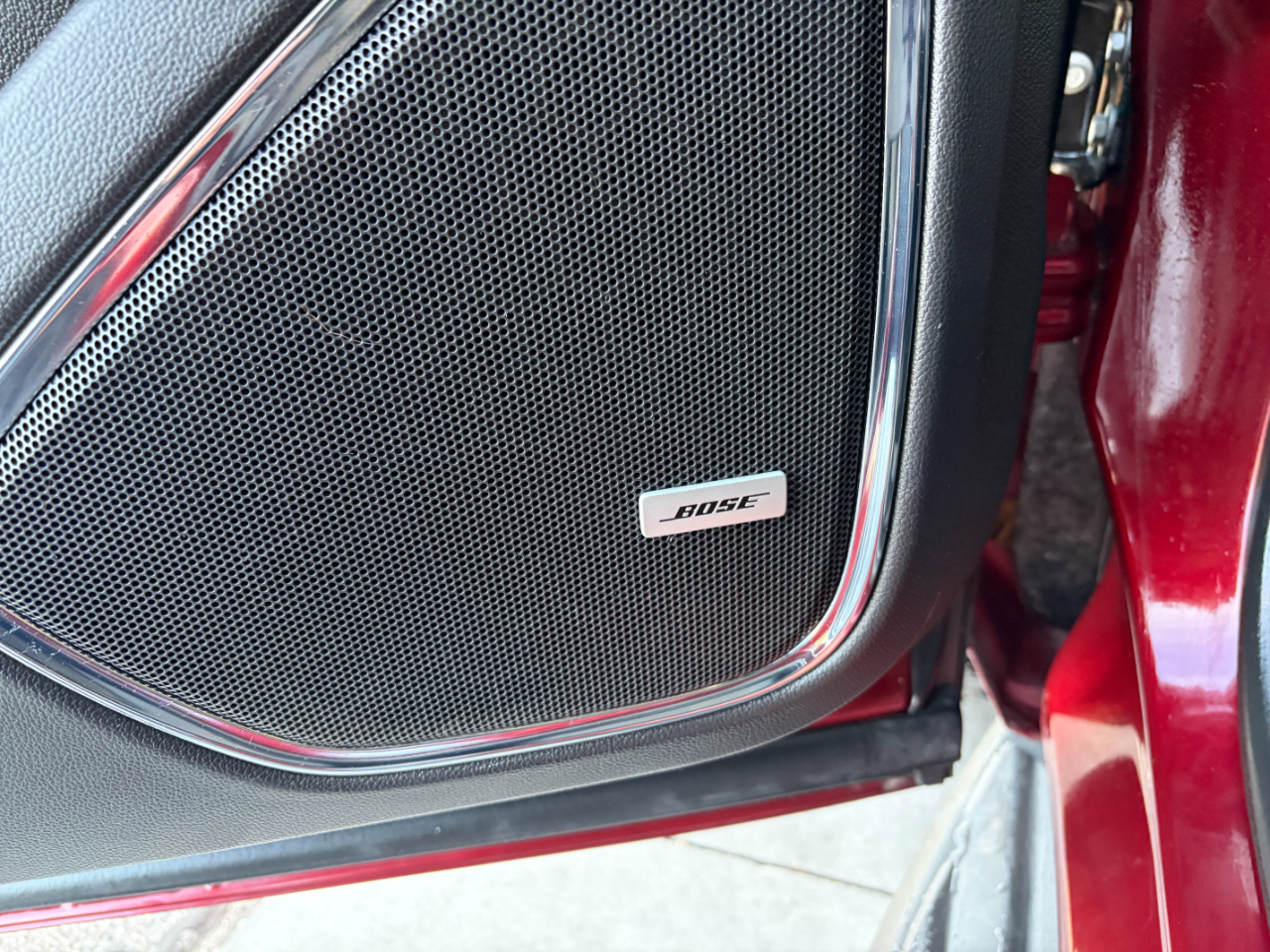 Chevrolet Suburban 4WD 4dr LT 2020