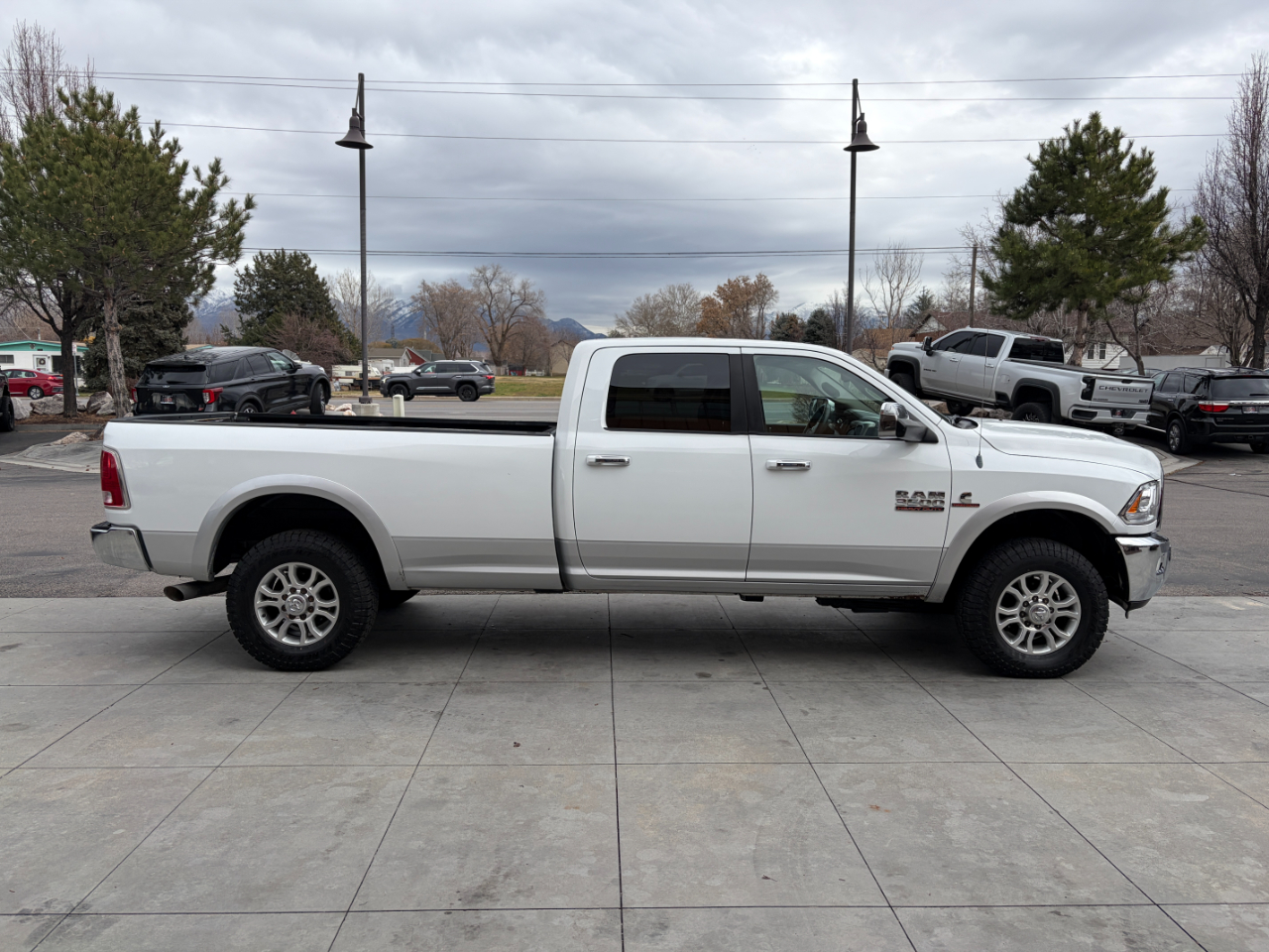 RAM 3500 4WD Crew Cab 169" Laramie 2013
