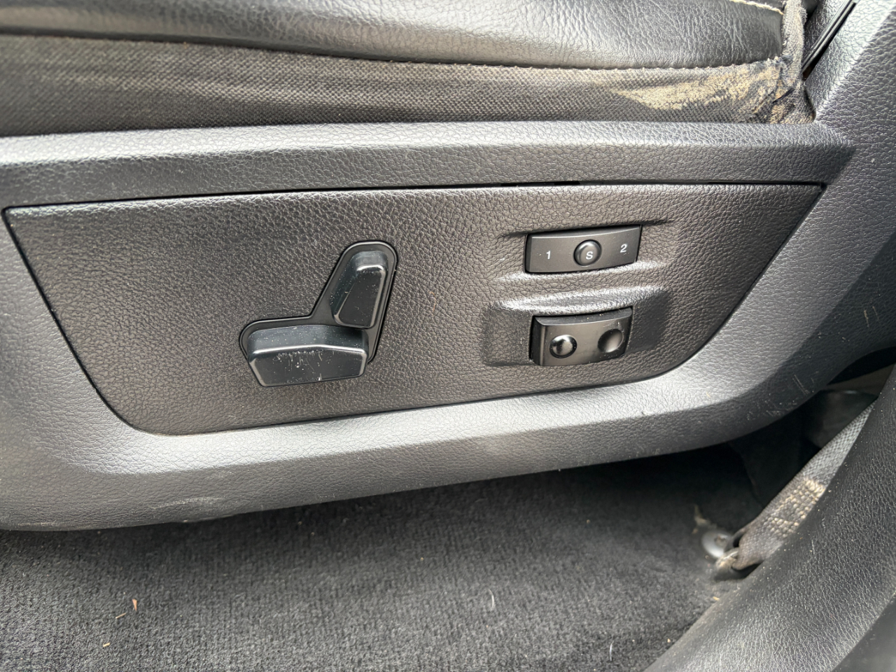 RAM 3500 4WD Crew Cab 169" Laramie 2013