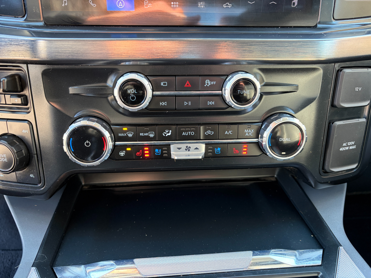 Ford Super Duty F-350 SRW Lariat 4WD Crew Cab 6.75' Box 2025