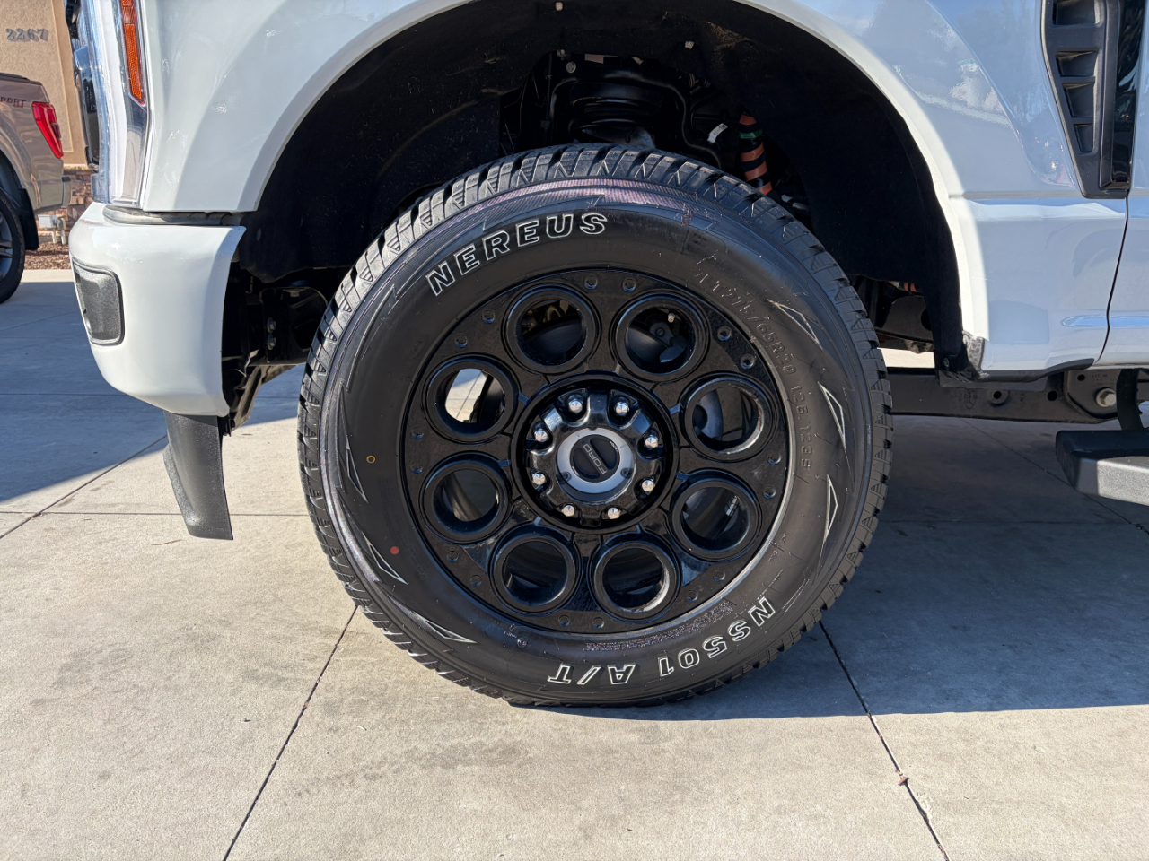 Ford Super Duty F-350 SRW Lariat 4WD Crew Cab 6.75' Box 2025