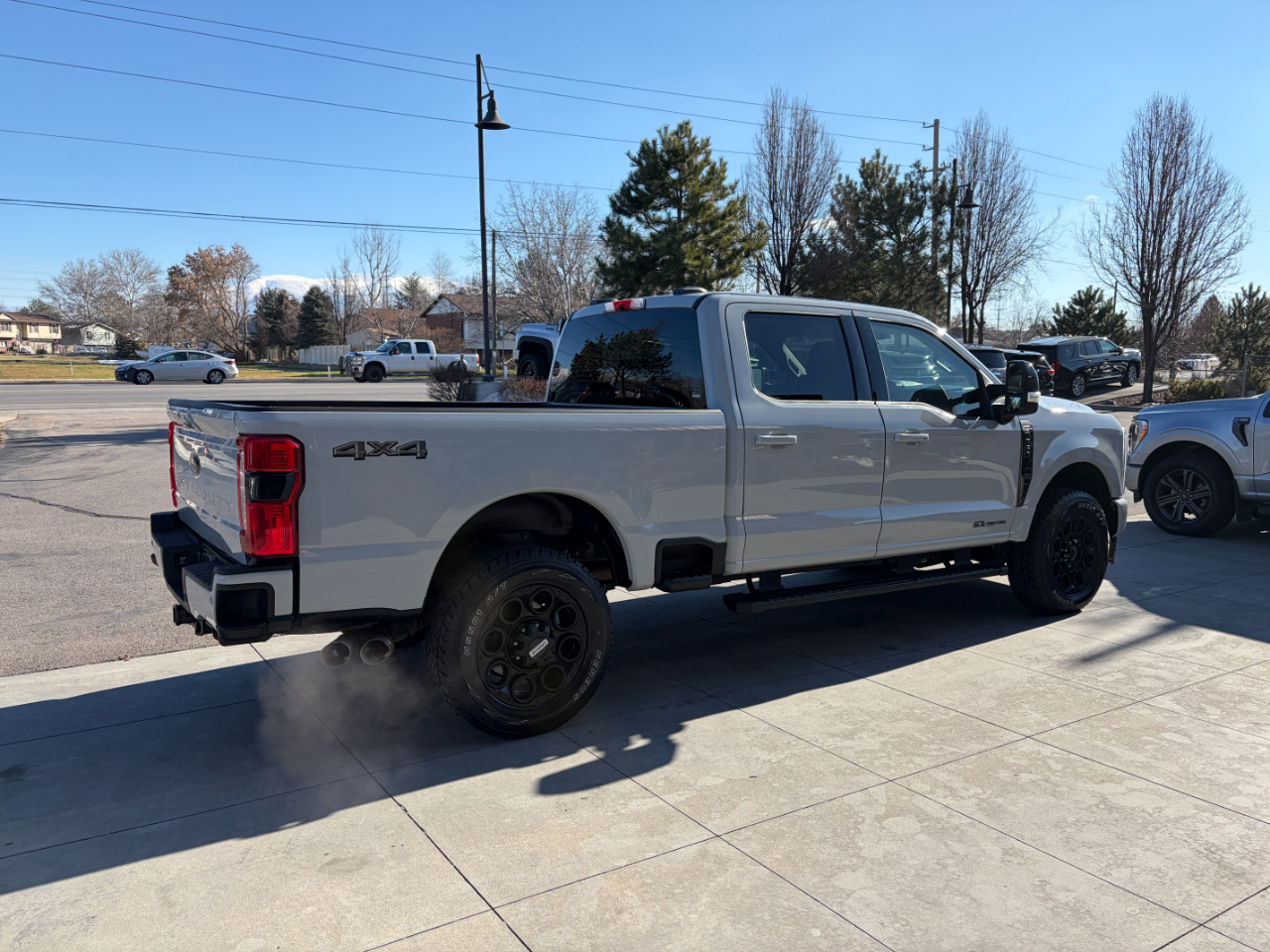 Ford Super Duty F-350 SRW Lariat 4WD Crew Cab 6.75' Box 2025