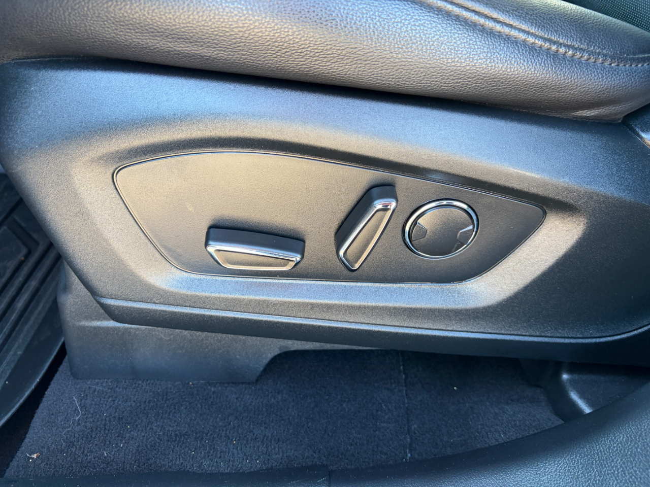 Ford Explorer Limited 4WD 2020