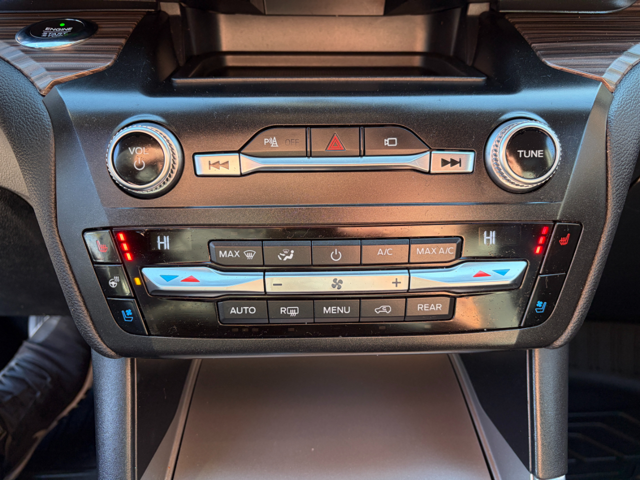 Ford Explorer Limited 4WD 2020