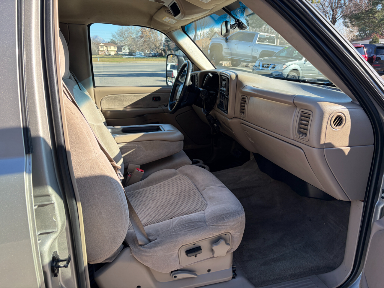 Chevrolet Silverado 2500HD Crew Cab 153" WB 4WD 2002