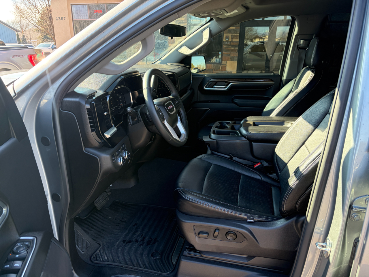 GMC Sierra 1500 4WD Double Cab 147" Elevation w/3SB 2024