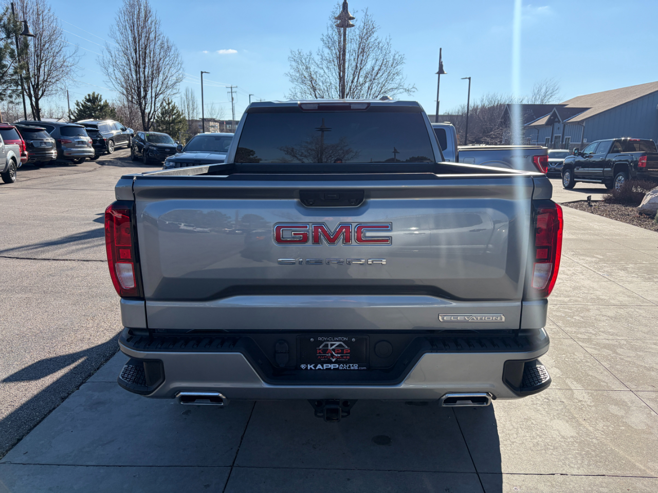 GMC Sierra 1500 4WD Double Cab 147" Elevation w/3SB 2024