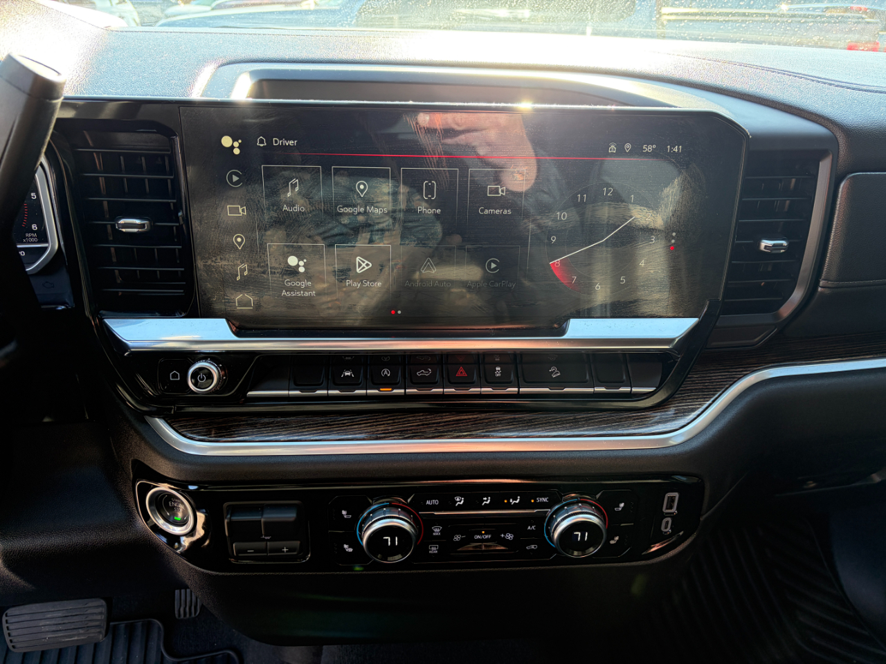 GMC Sierra 1500 4WD Double Cab 147" Elevation w/3SB 2024