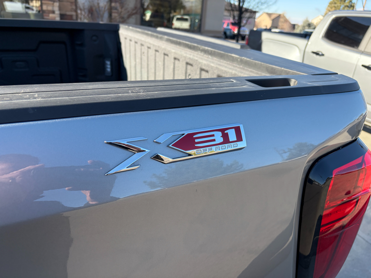 GMC Sierra 1500 4WD Double Cab 147" Elevation w/3SB 2024