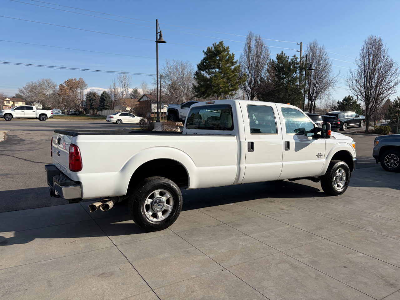 Ford Super Duty F-350 SRW 4WD Crew Cab 172" XL 2015