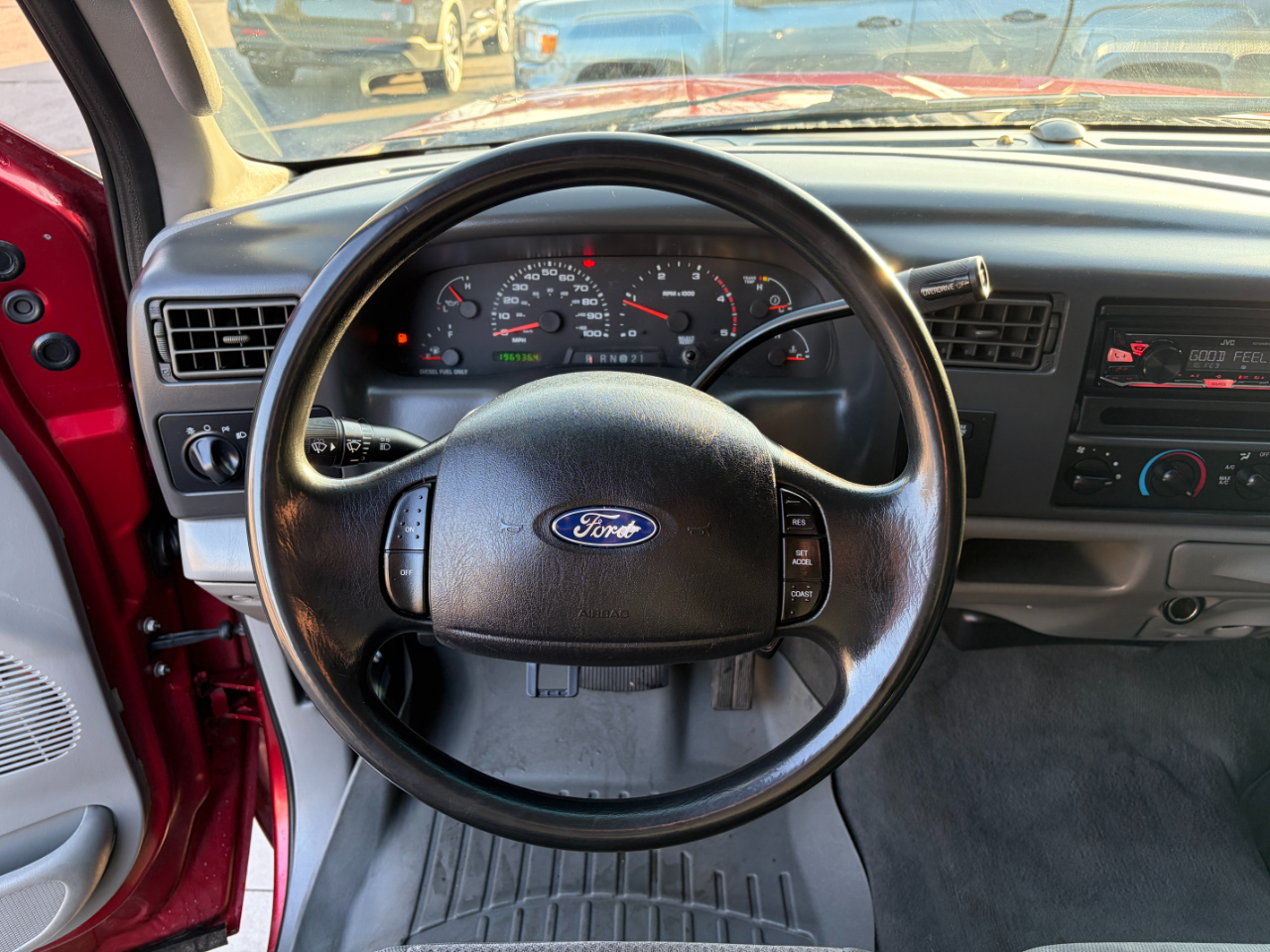 Ford Super Duty F-250 Crew Cab 156" XLT 4WD 2003