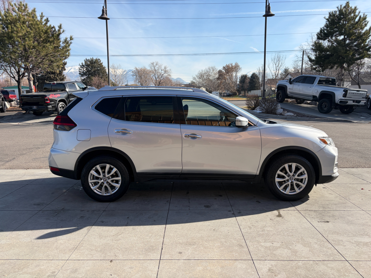 Nissan Rogue AWD SV 2018