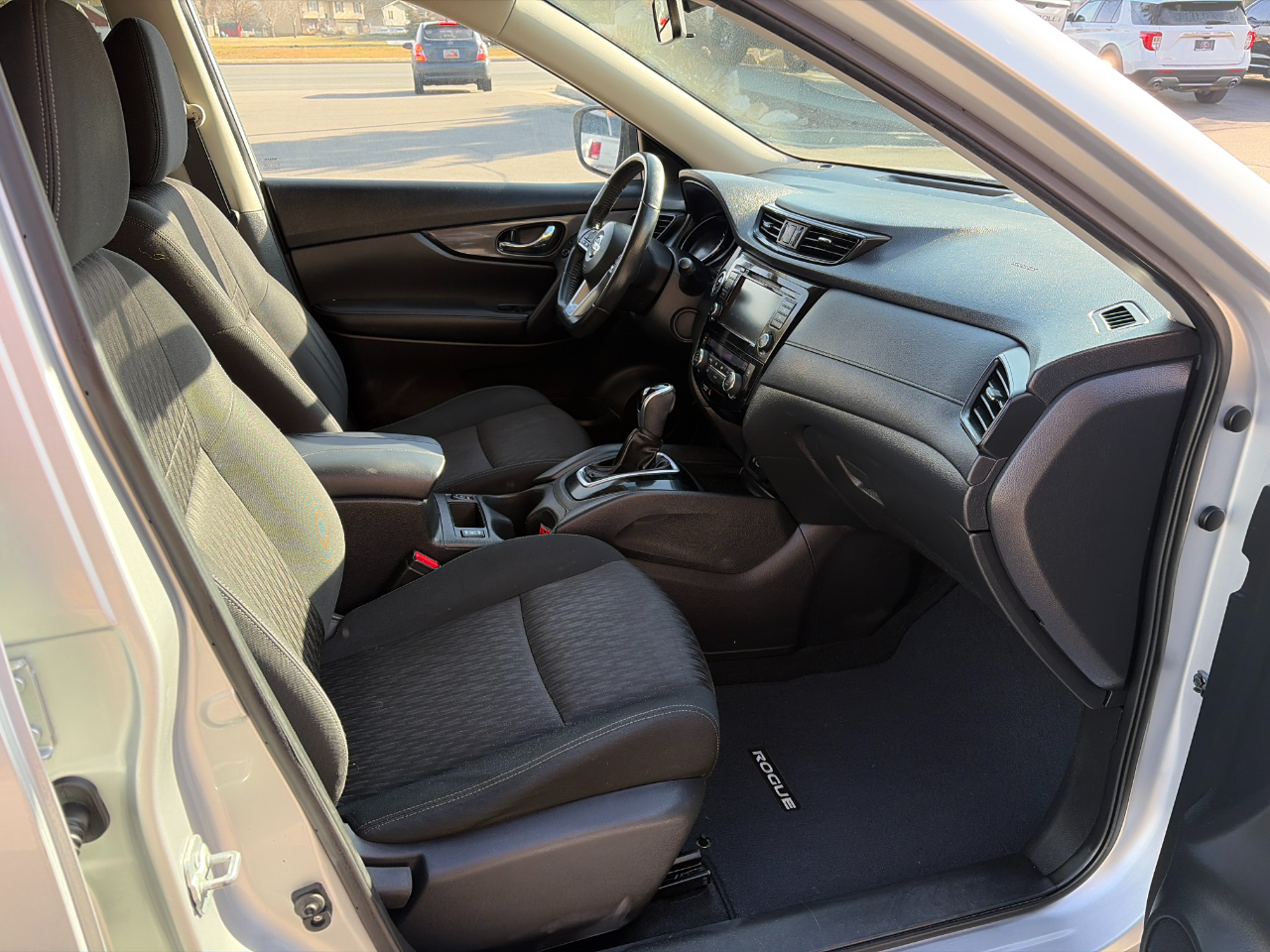 Nissan Rogue AWD SV 2018