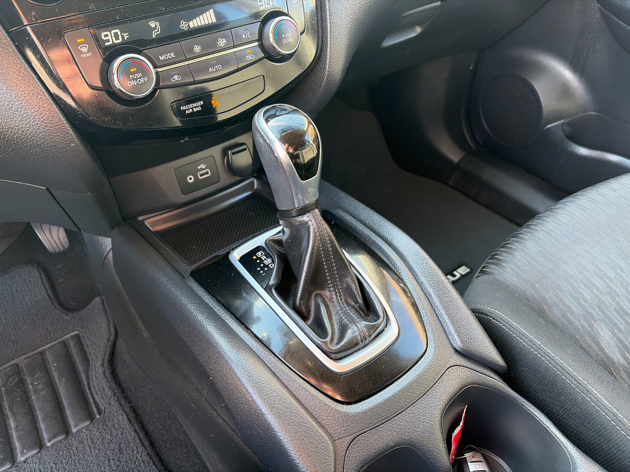 Nissan Rogue AWD SV 2018