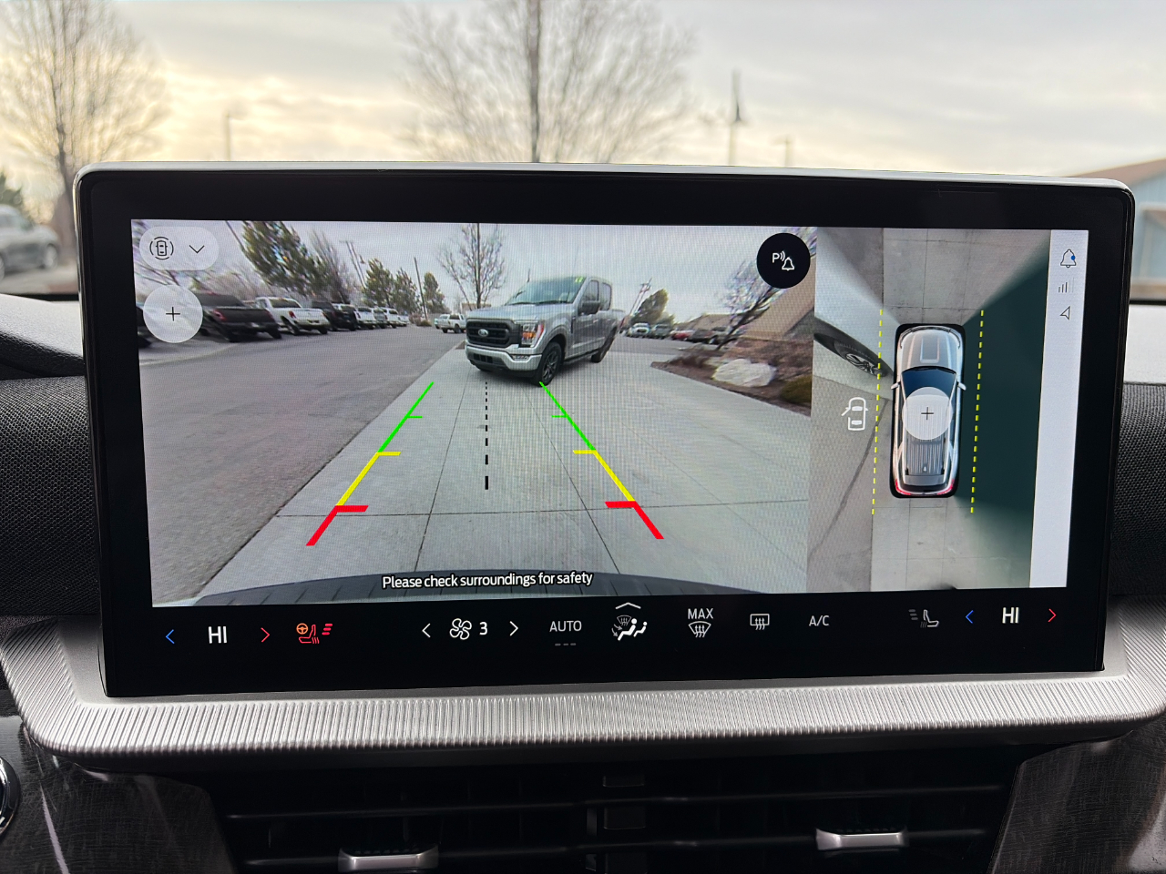 Ford Explorer Platinum 4WD 2025