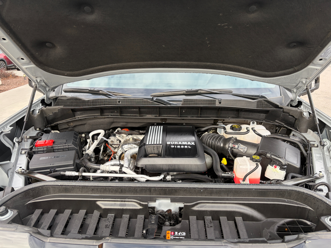 GMC Sierra 1500 4WD Crew Cab 147" AT4 2025