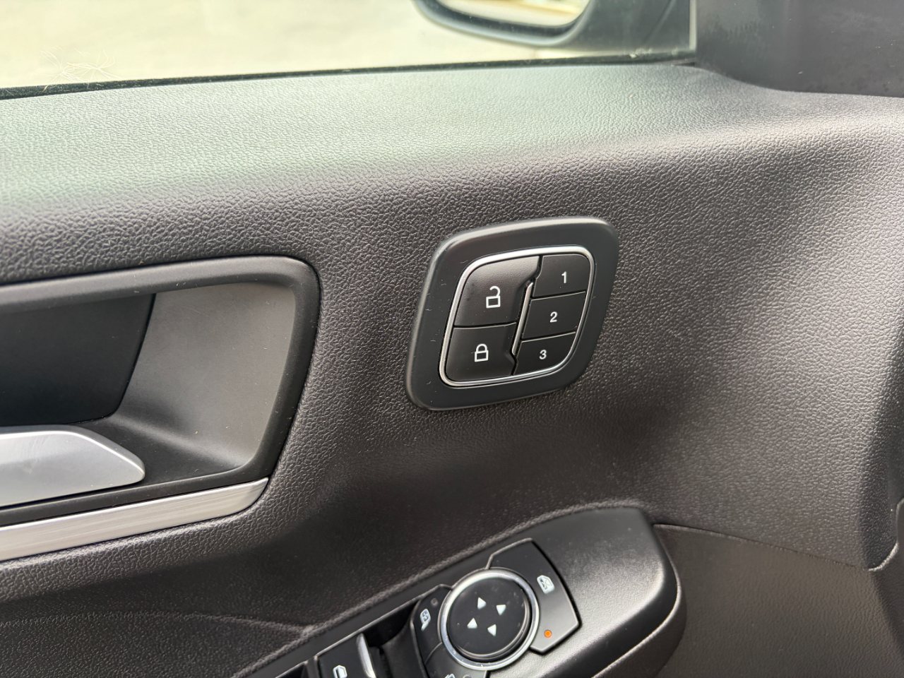 Ford Escape Platinum AWD 2024