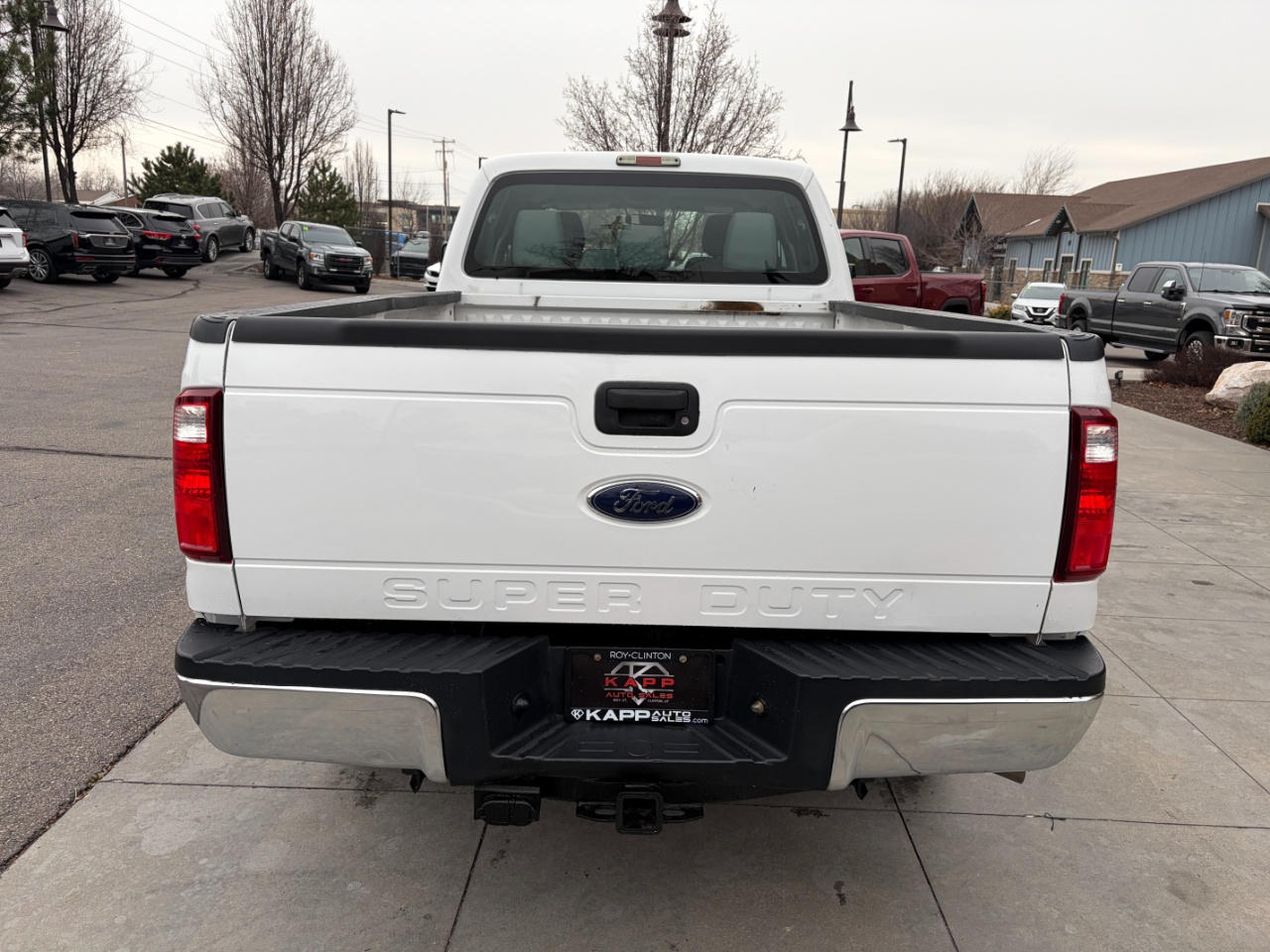 Ford Super Duty F-350 SRW 4WD Crew Cab 172" XL 2015