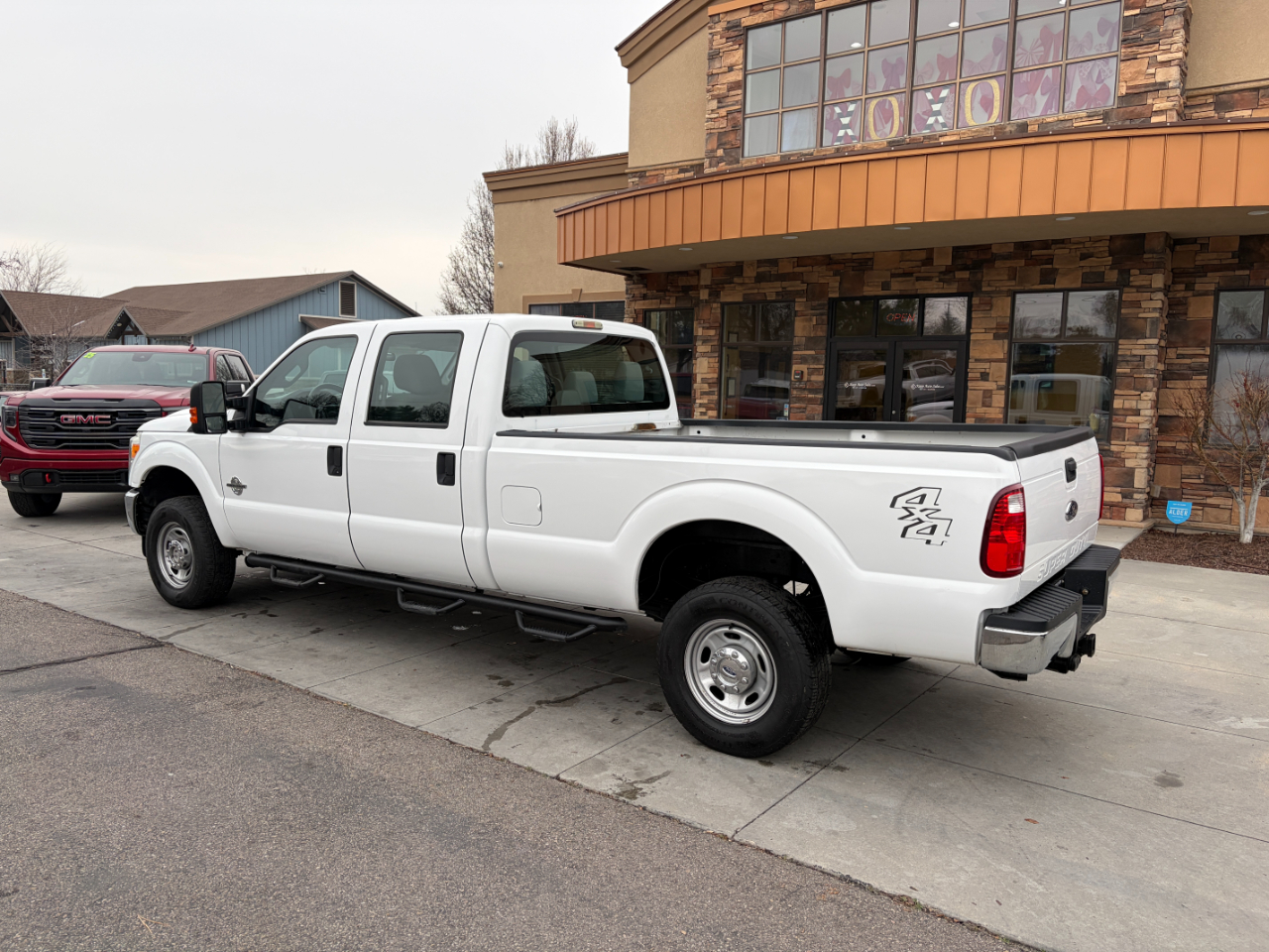 Ford Super Duty F-350 SRW 4WD Crew Cab 172" XL 2015