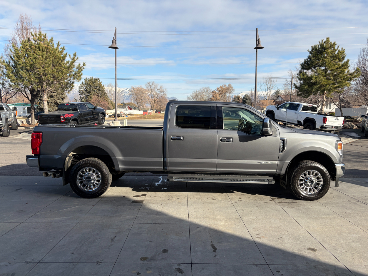 Ford Super Duty F-350 SRW XLT 4WD Crew Cab 8' Box 2022