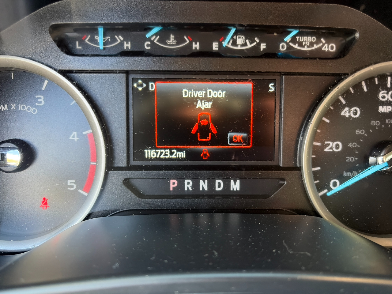 Ford Super Duty F-350 SRW XLT 4WD Crew Cab 8' Box 2022