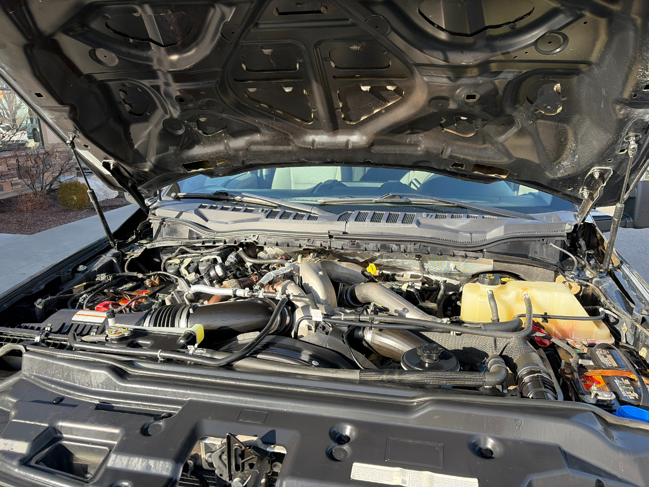 Ford Super Duty F-350 SRW XLT 4WD Crew Cab 8' Box 2022