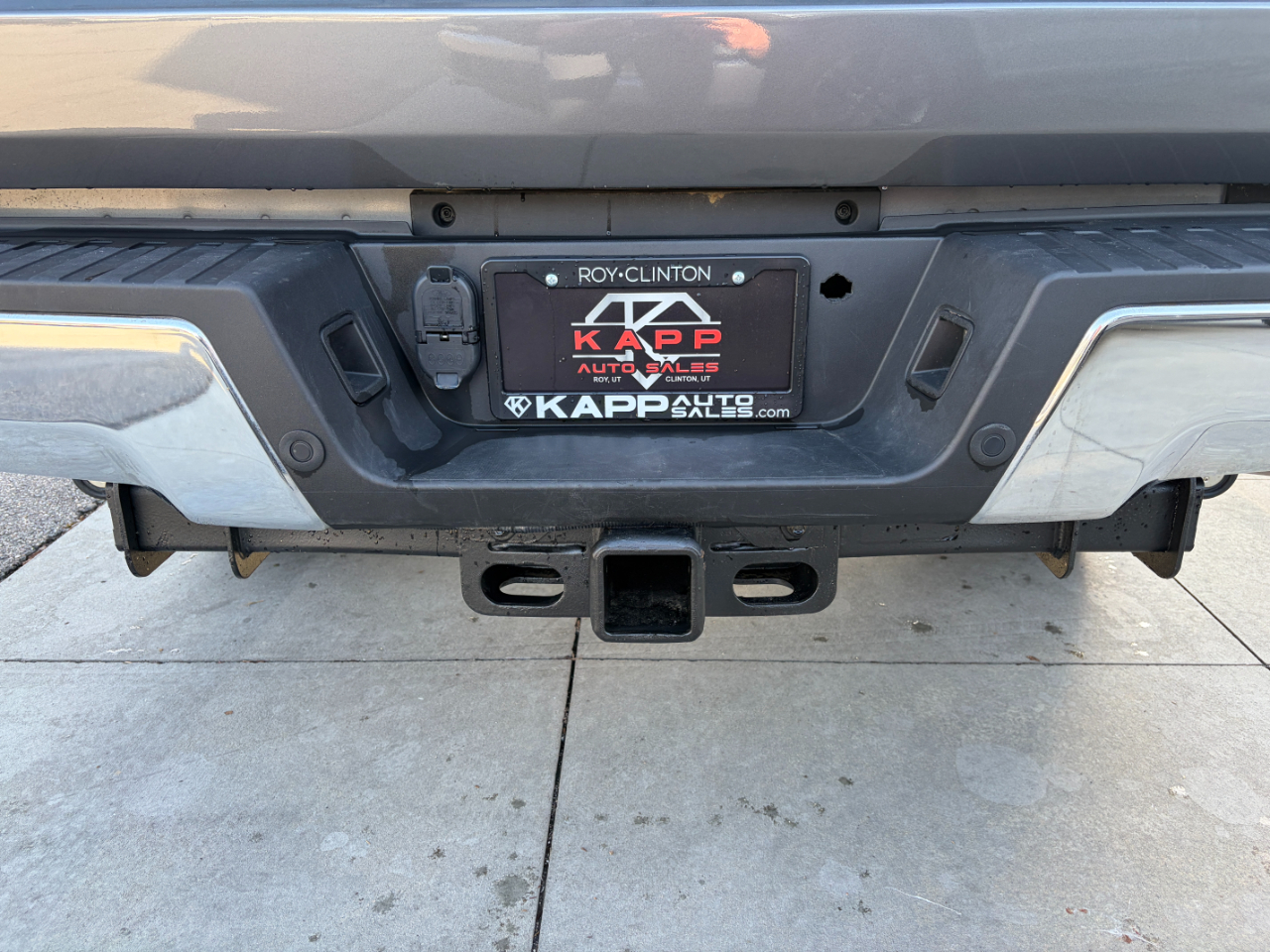 Ford Super Duty F-350 SRW XLT 4WD Crew Cab 8' Box 2022