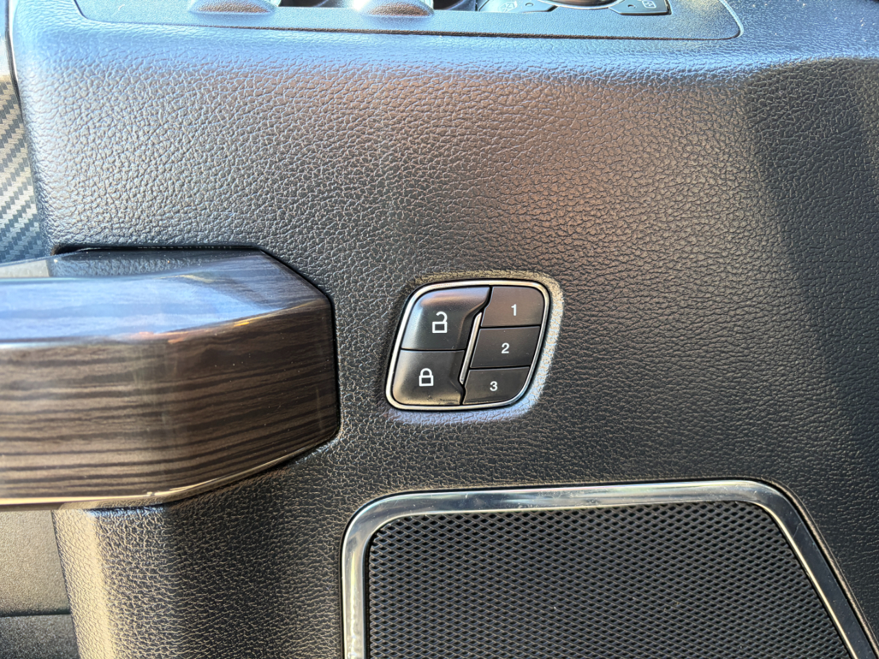 Ford F-150 Lariat 4WD SuperCrew 5.5' Box 2020