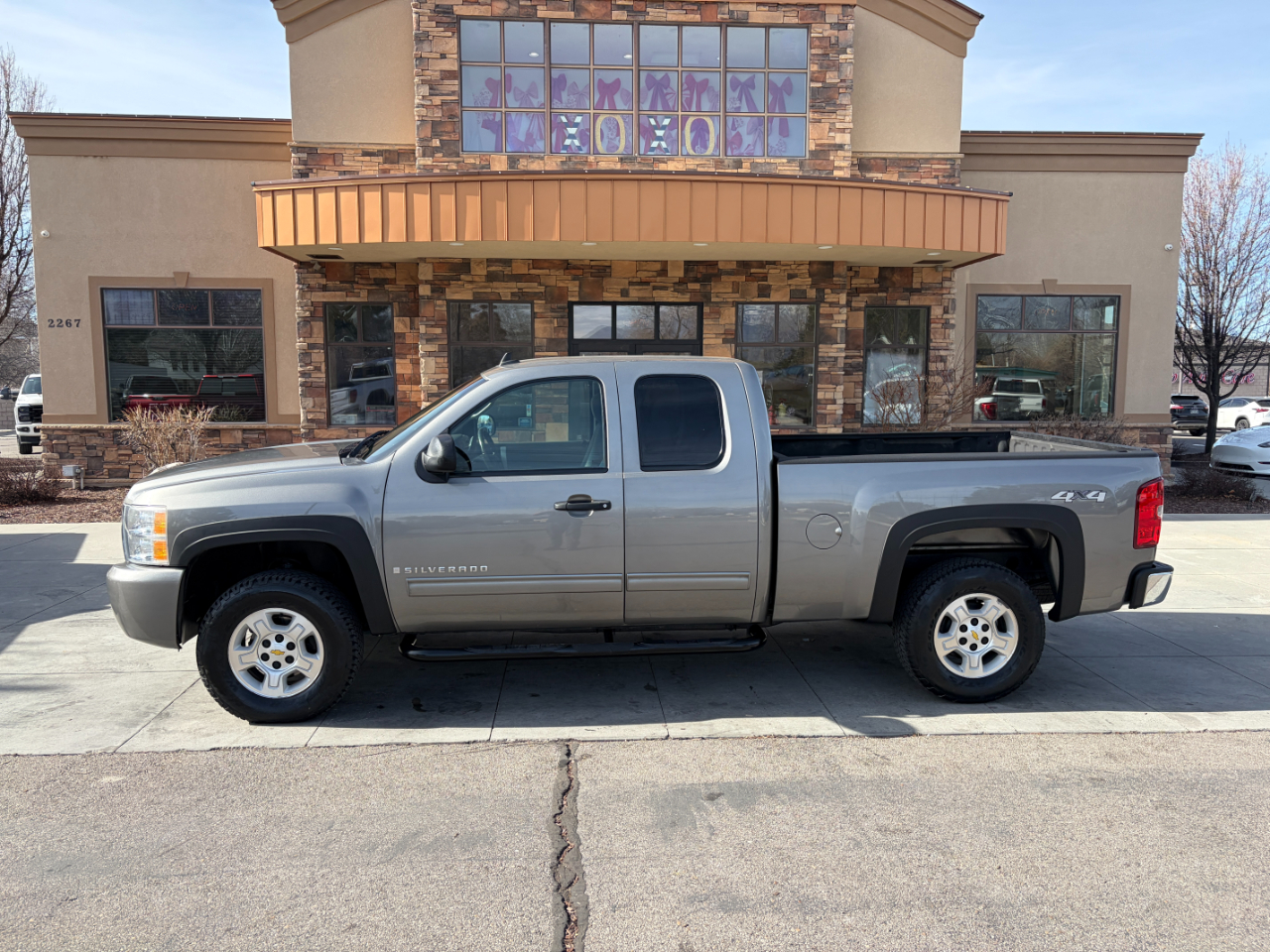 Chevrolet Silverado 1500 4WD Ext Cab 143.5" LT 2009