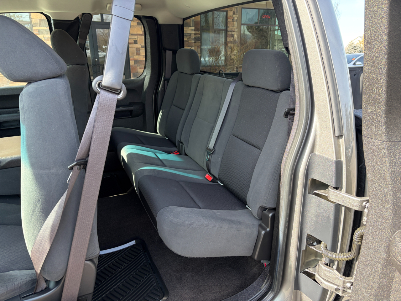 Chevrolet Silverado 1500 4WD Ext Cab 143.5" LT 2009