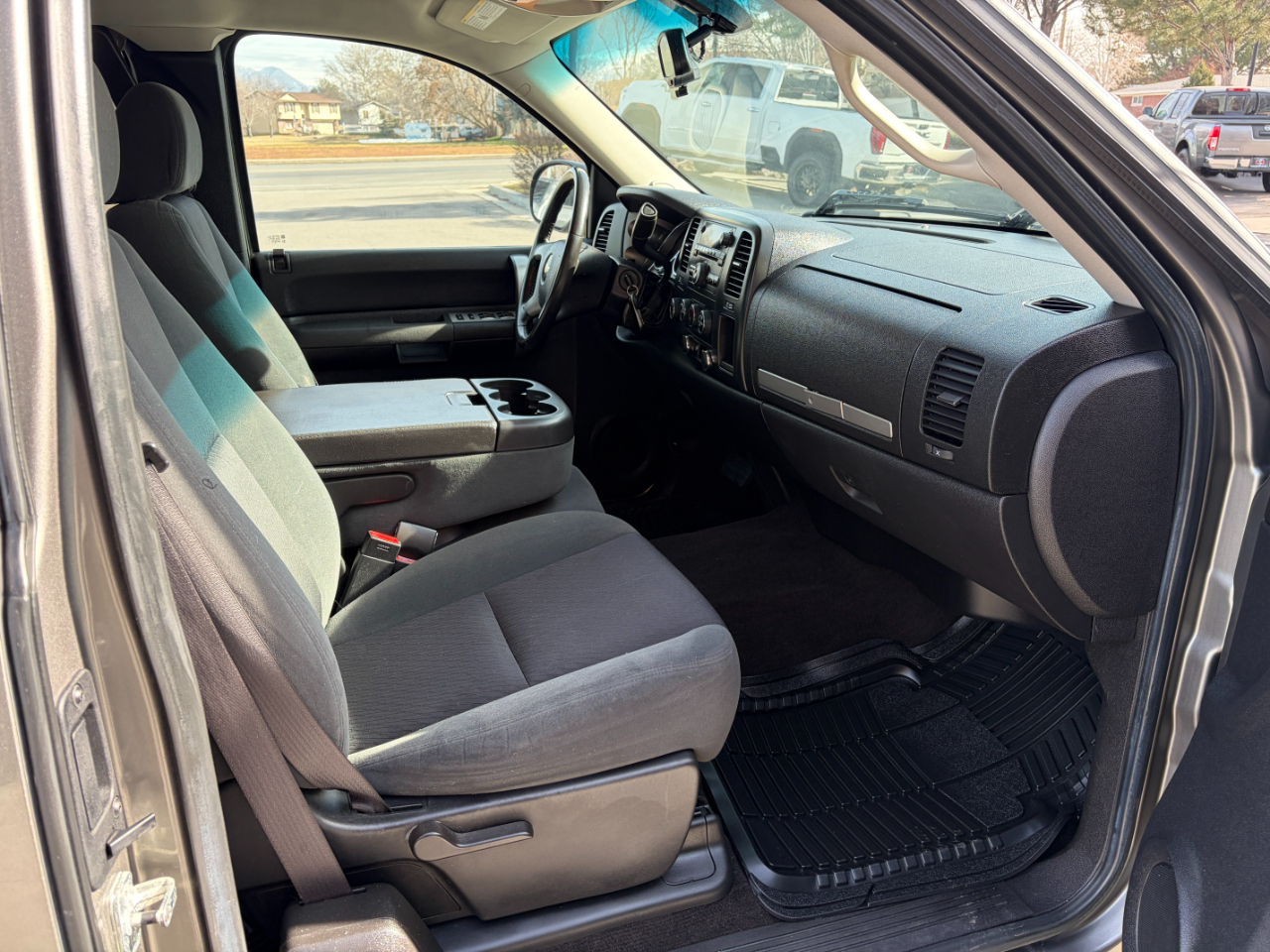 Chevrolet Silverado 1500 4WD Ext Cab 143.5" LT 2009