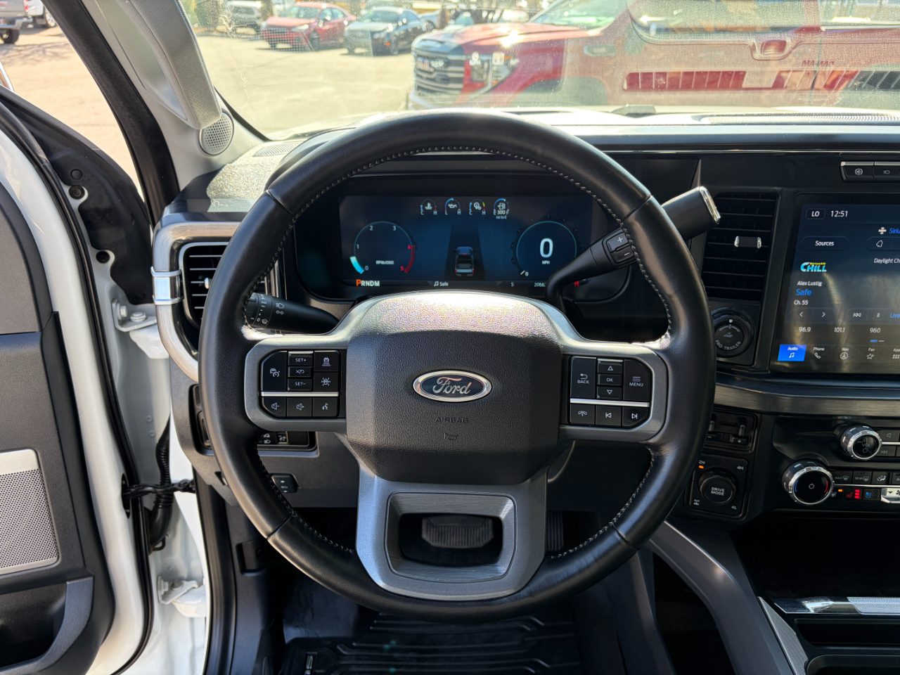 Ford Super Duty F-350 SRW Lariat 4WD Crew Cab 6.75' Box 2024