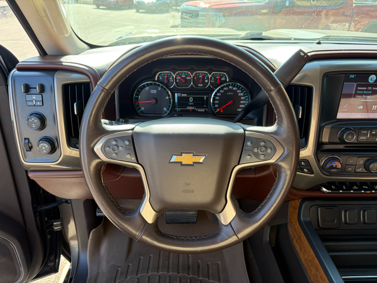 Chevrolet Silverado 2500HD Built After Aug 14 4WD Crew Cab 153.7" High Country 2015