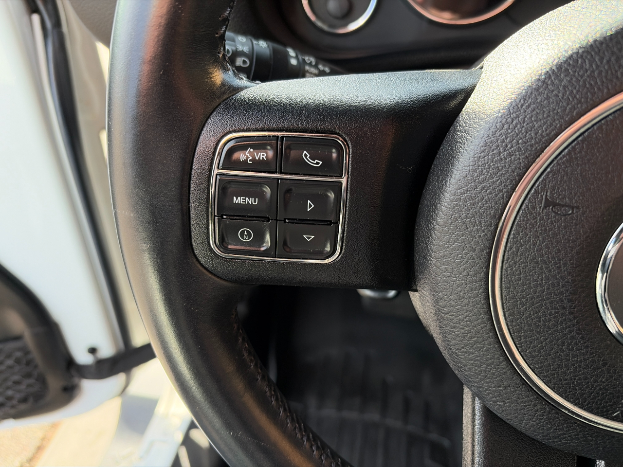 Jeep Wrangler Unlimited 4WD 4dr Sahara 2014