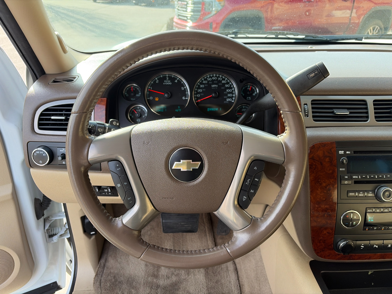 Chevrolet Suburban 4WD 4dr 2500 LT w/2LT 2009