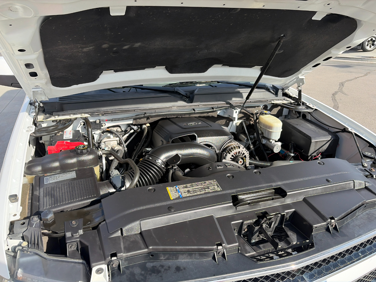 Chevrolet Suburban 4WD 4dr 2500 LT w/2LT 2009