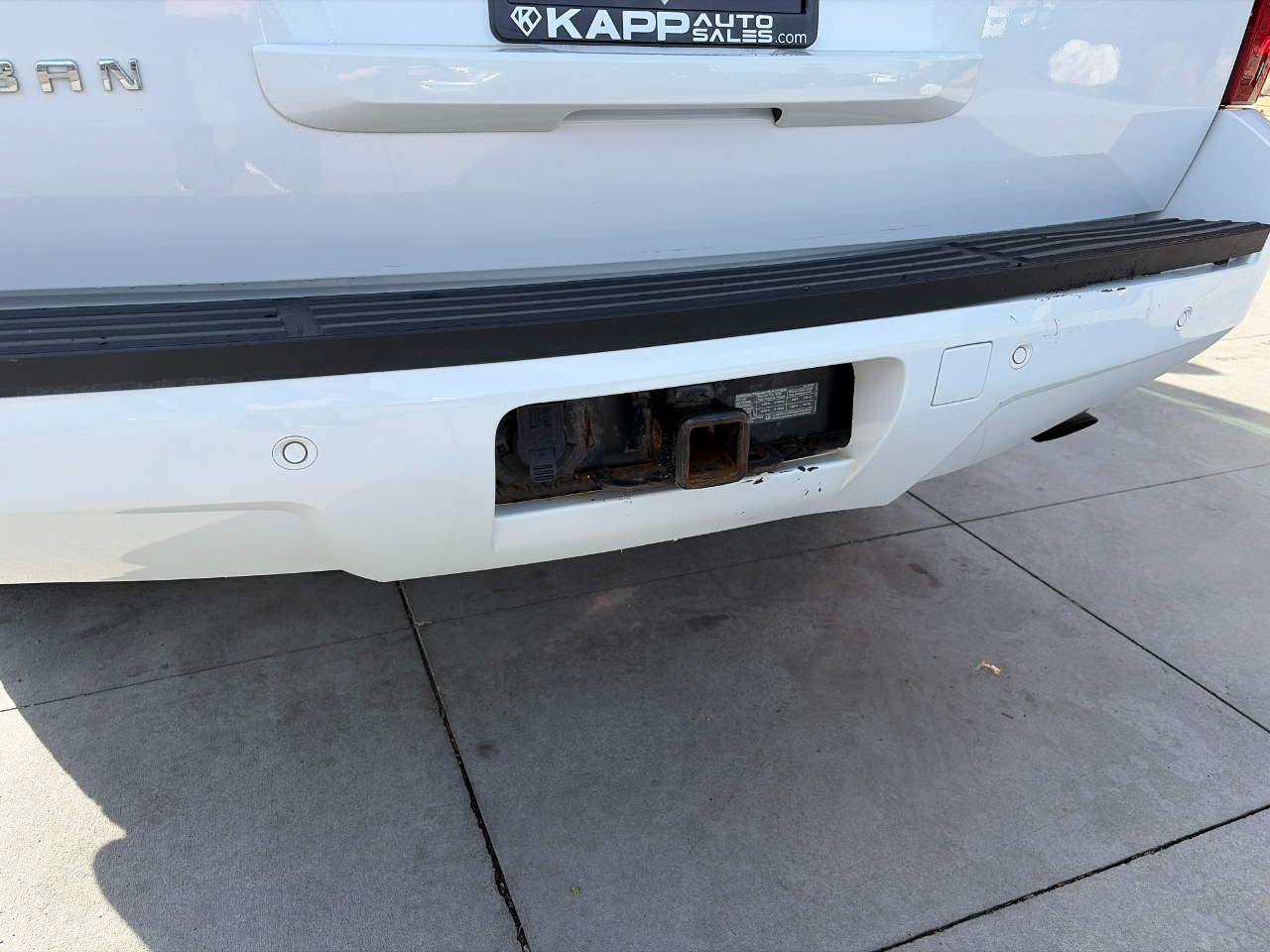 Chevrolet Suburban 4WD 4dr 2500 LT w/2LT 2009