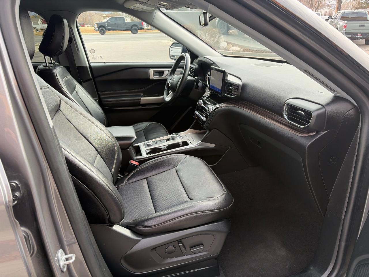 Ford Explorer Limited 4WD 2023