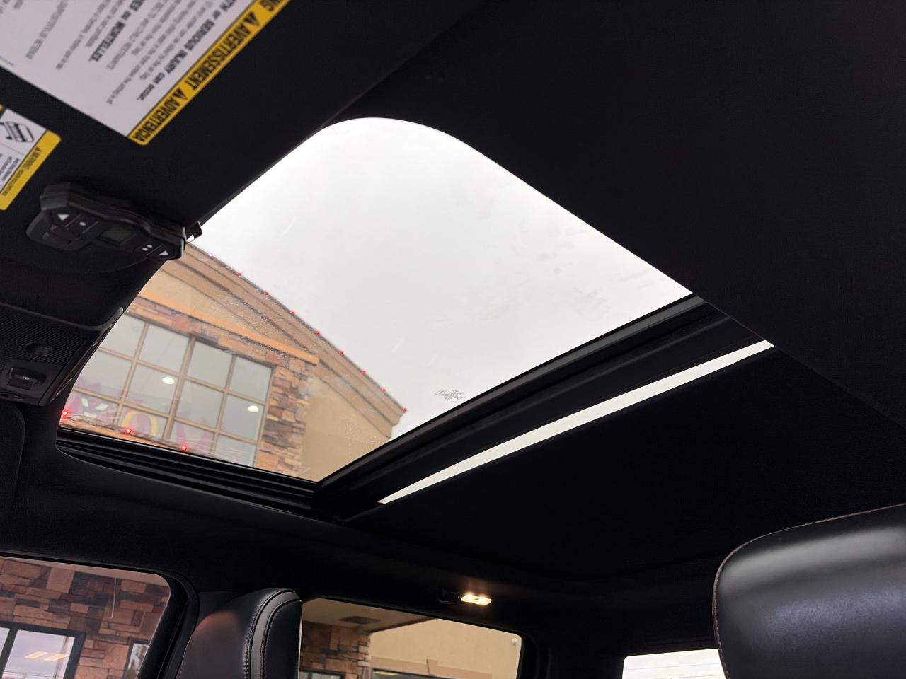 Ford Super Duty F-250 SRW Platinum 4WD Crew Cab 6.75' Box 2022