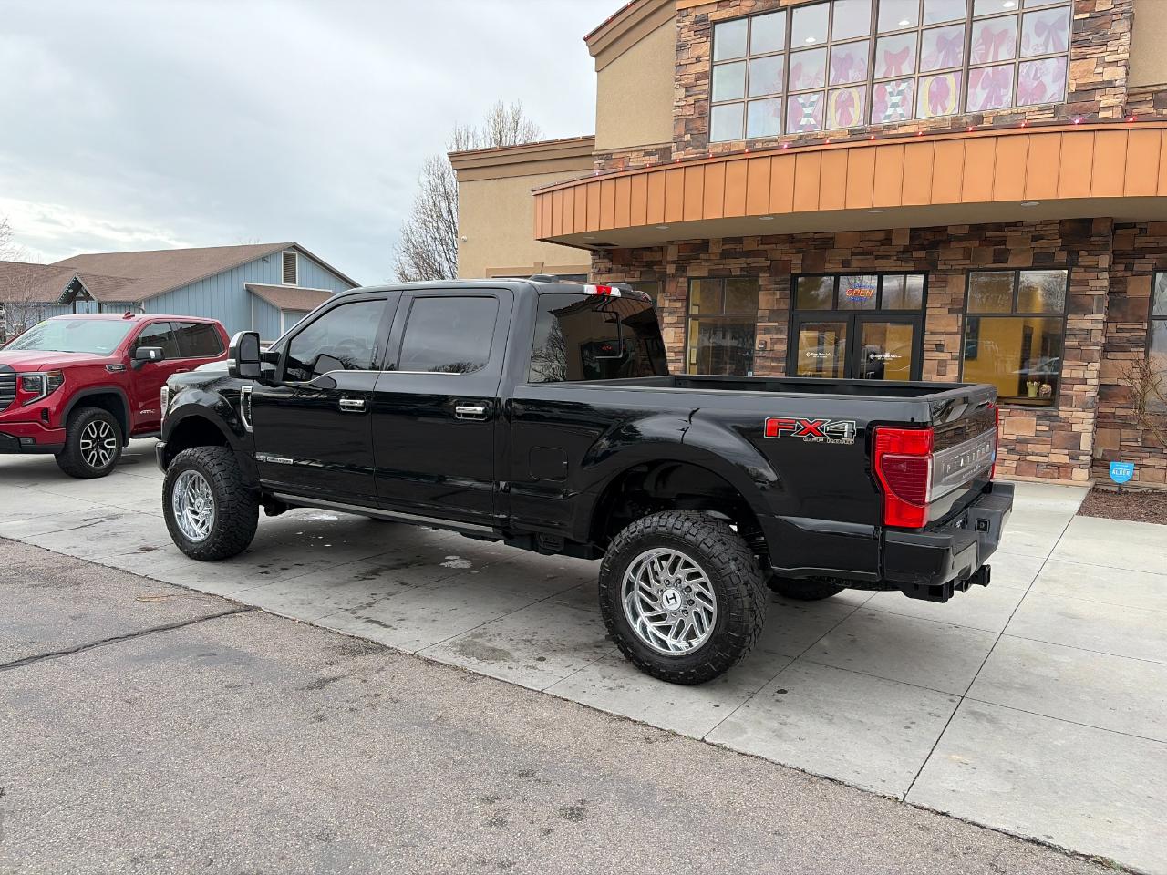 Ford Super Duty F-250 SRW Platinum 4WD Crew Cab 6.75' Box 2022