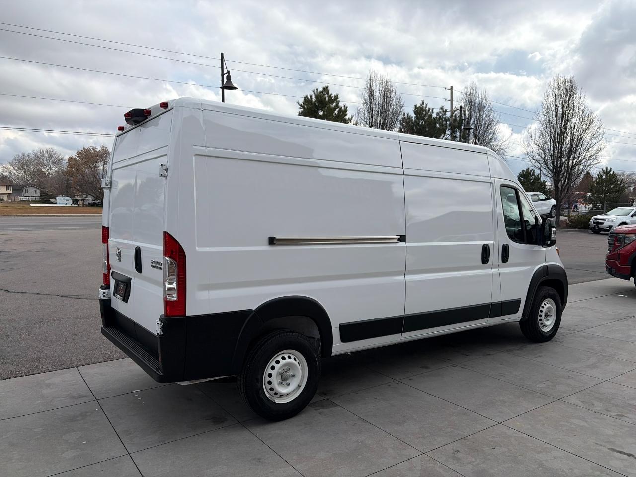 RAM ProMaster Cargo Van Tradesman 2500 High Roof 159" WB w/Pass Seat 2025