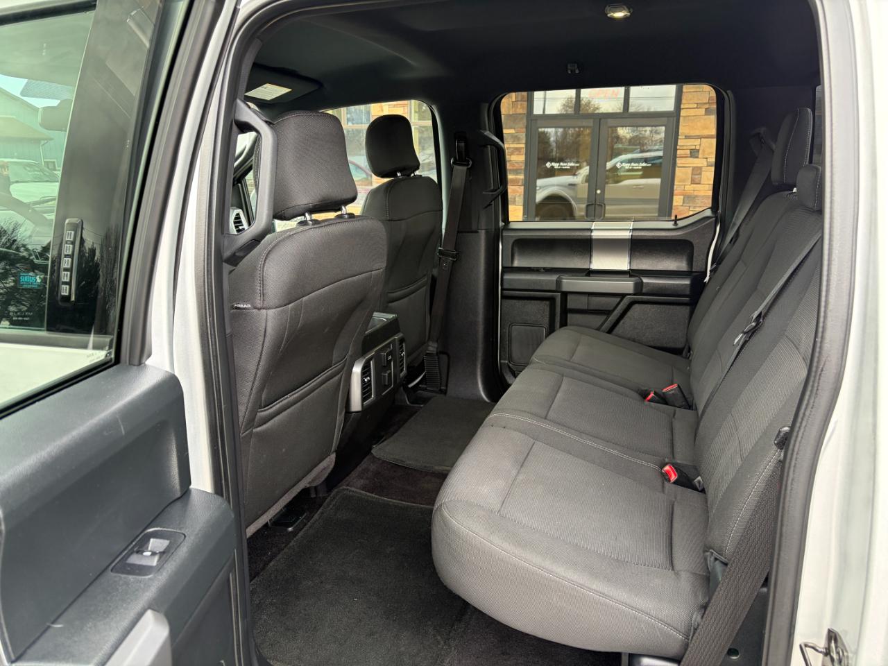 Ford F-150 4WD SuperCrew 145" XLT 2016