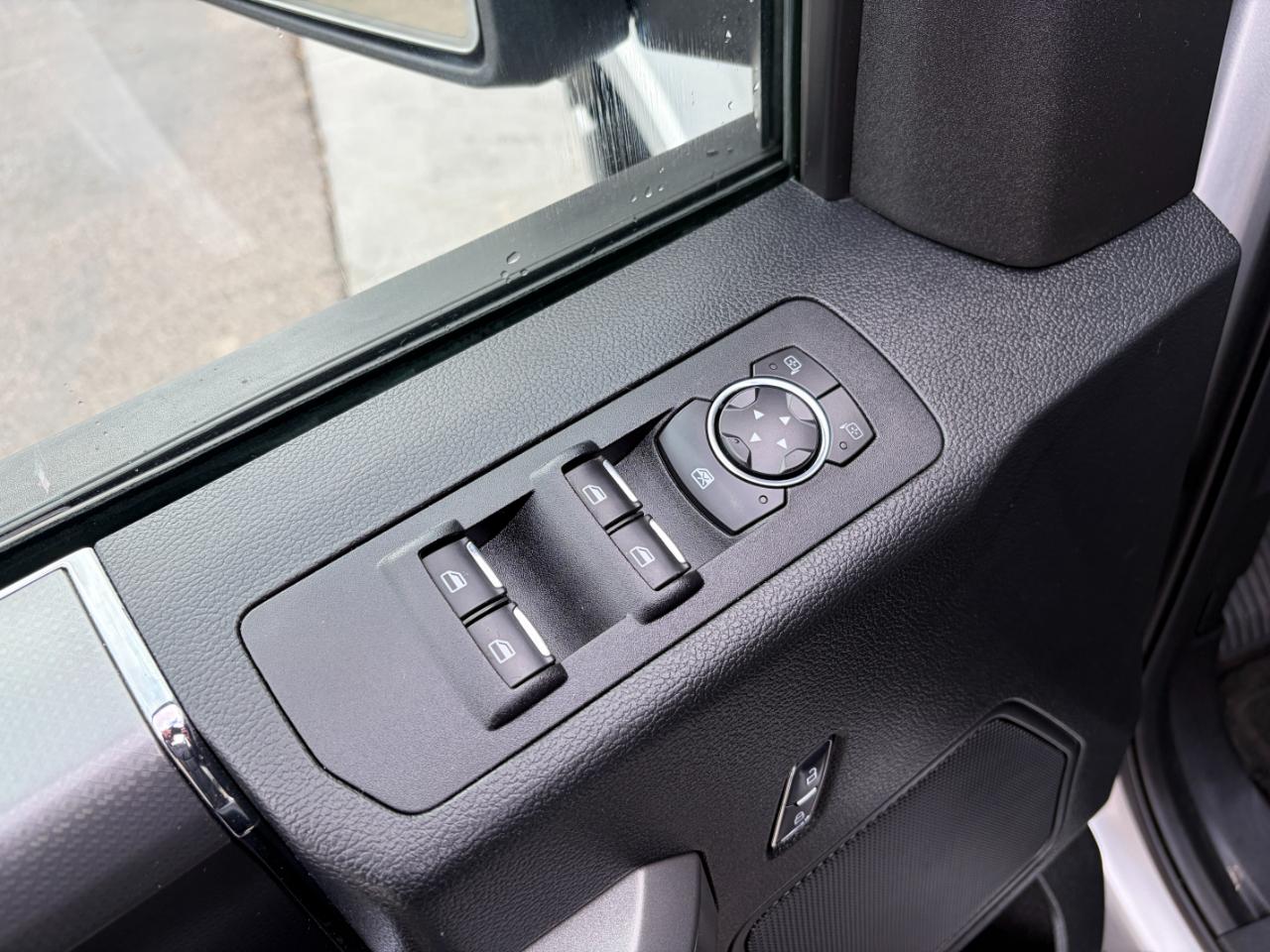 Ford F-150 4WD SuperCrew 145" XLT 2016