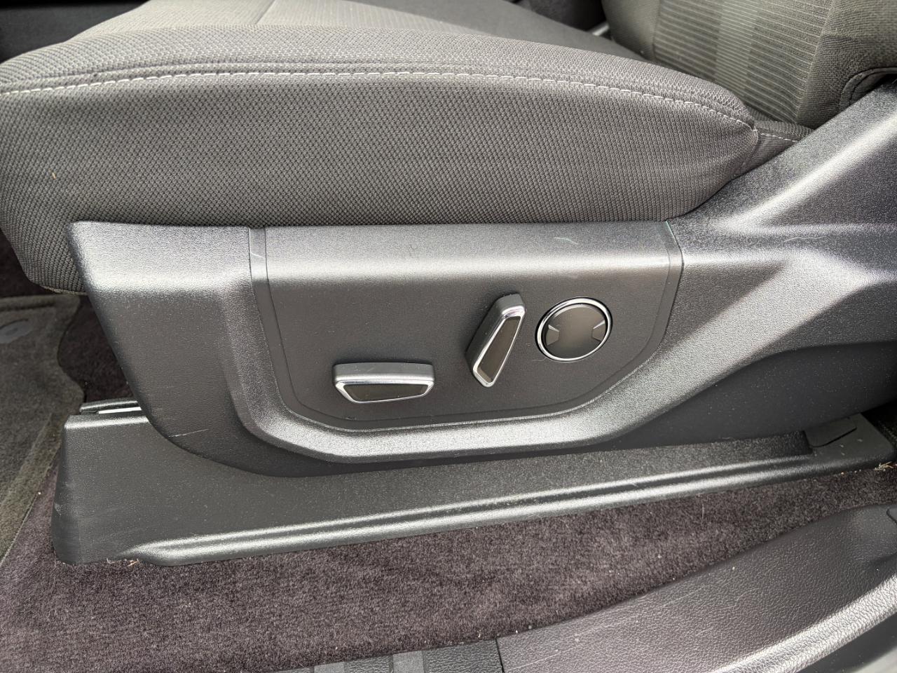 Ford F-150 4WD SuperCrew 145" XLT 2016