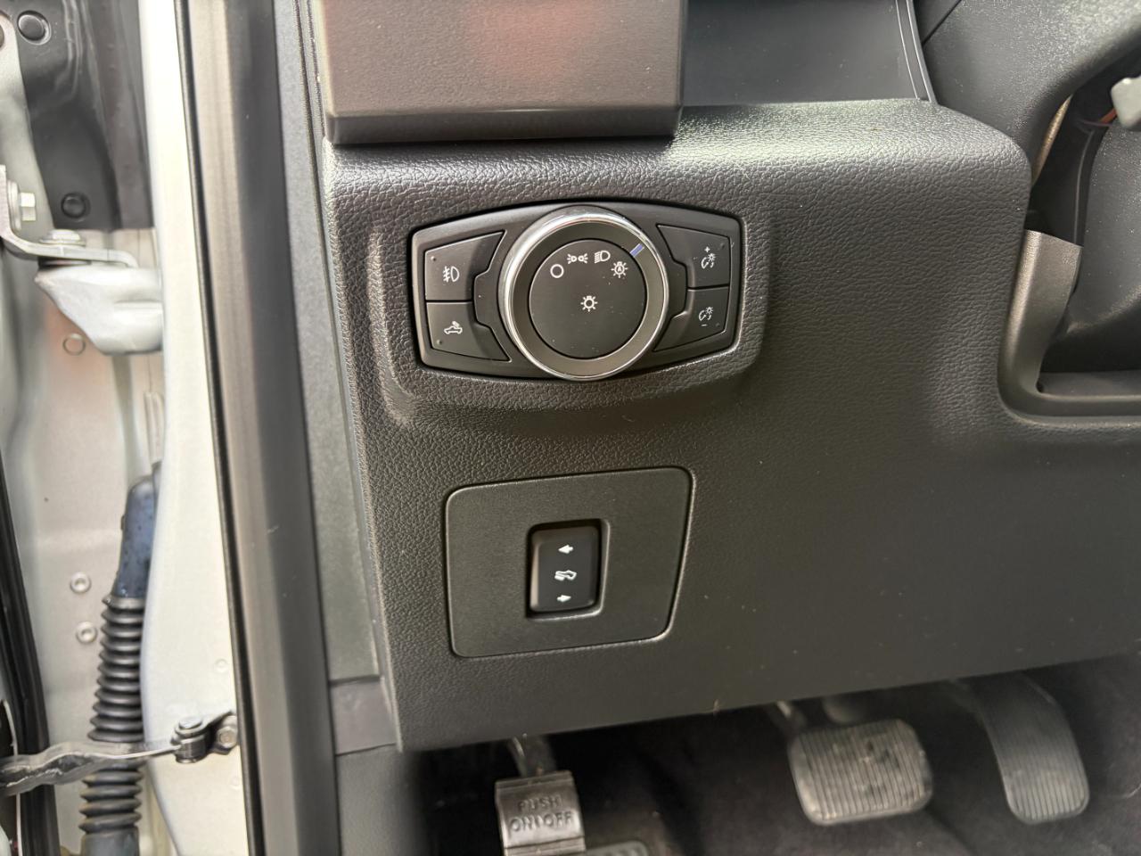 Ford F-150 4WD SuperCrew 145" XLT 2016